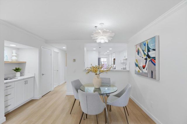 10165 Danube Dr, Cupertino, CA 95014