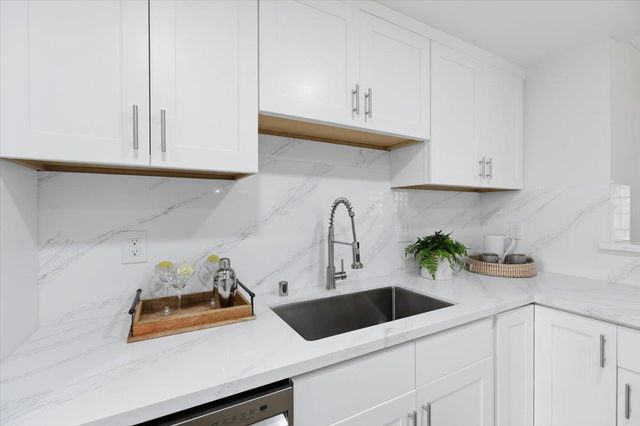 10165 Danube Dr, Cupertino, CA 95014