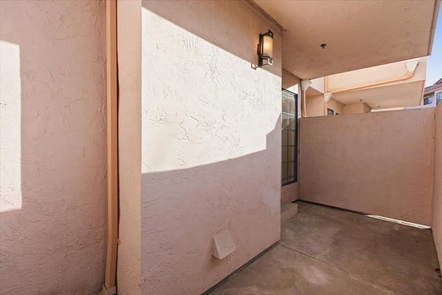 10165 Danube Dr, Cupertino, CA 95014