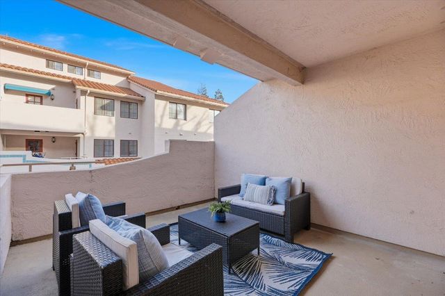 10165 Danube Dr, Cupertino, CA 95014