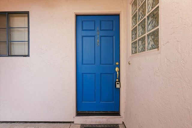 10165 Danube Dr, Cupertino, CA 95014