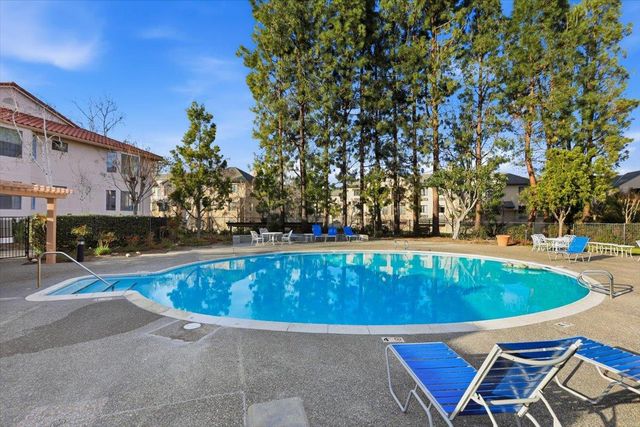 10165 Danube Dr, Cupertino, CA 95014