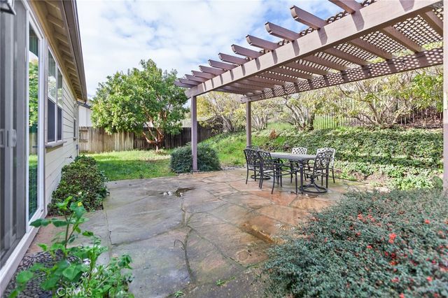 1557 Canyon Creek, Santa Maria, CA 93455