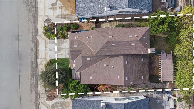 1557 Canyon Creek, Santa Maria, CA 93455