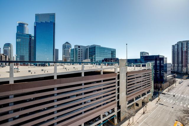 201 S 11th Street 830, Minneapolis, MN 55403