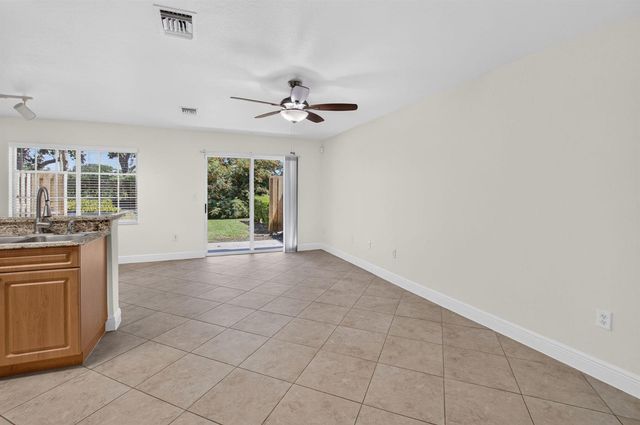 6689 Old Farm Trail, Boynton Beach, FL 33437