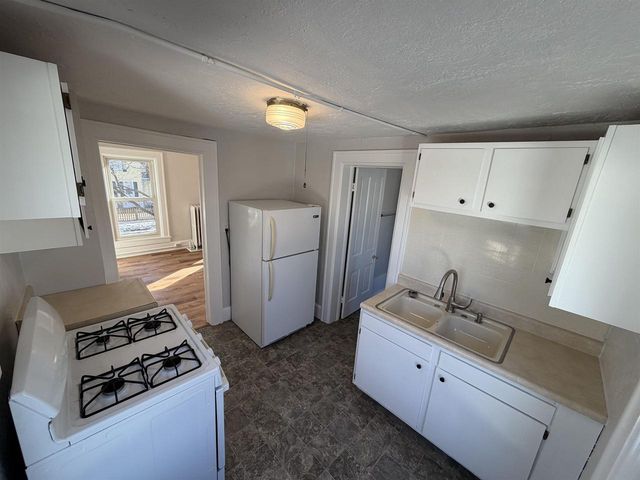 925 MINNESOTA STREET, Oshkosh, WI 54902