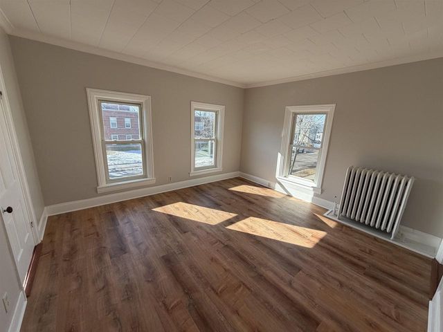 925 MINNESOTA STREET, Oshkosh, WI 54902