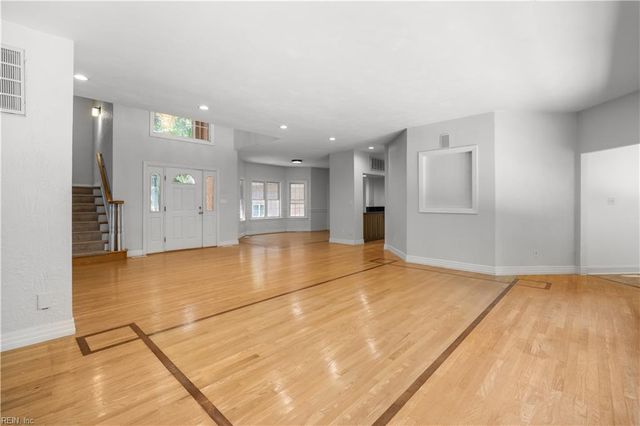 3815 Cypress Mill RD, Chesapeake, VA 23322