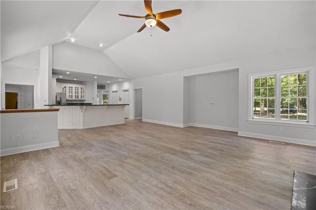 3815 Cypress Mill RD, Chesapeake, VA 23322
