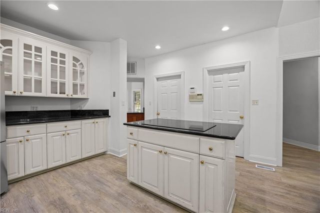 3815 Cypress Mill RD, Chesapeake, VA 23322