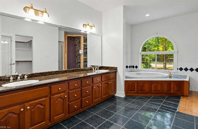 3815 Cypress Mill RD, Chesapeake, VA 23322