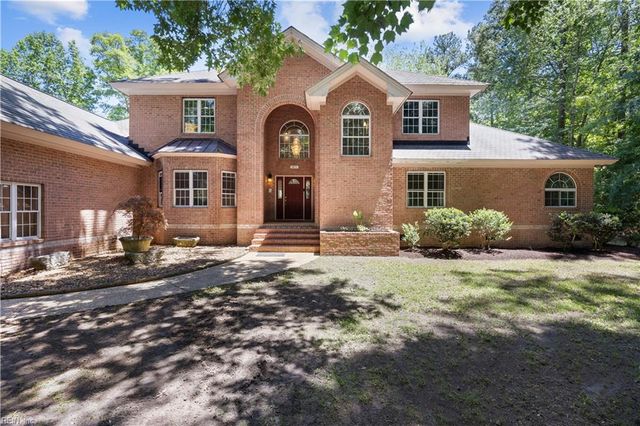3815 Cypress Mill RD, Chesapeake, VA 23322