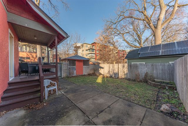 210 W Kingsley Street, Ann Arbor, MI 48103