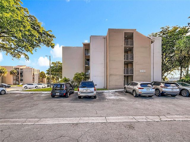 3611 SW 117th Ave 10-207, Miami, FL 33175