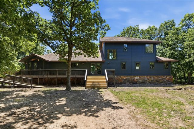 206 County Road 114, Eureka Springs, AR 72632