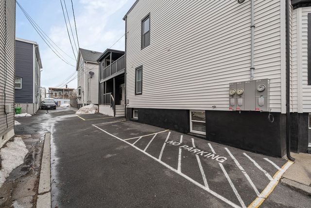 42 White Street 1, Boston, MA 02128