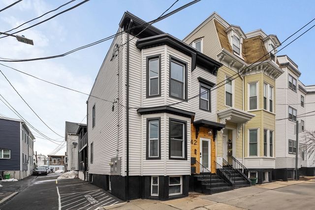 42 White Street 1, Boston, MA 02128