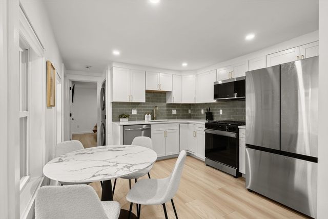 42 White Street 1, Boston, MA 02128