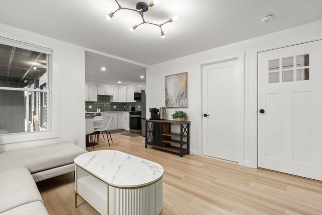 42 White Street 1, Boston, MA 02128