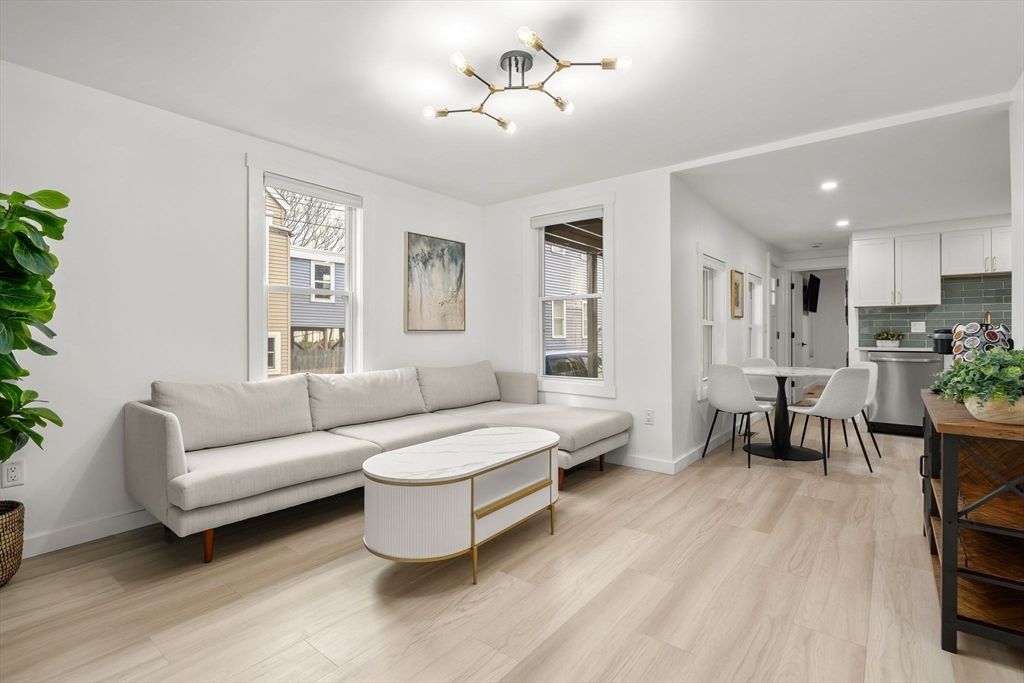 42 White Street 1, Boston, MA 02128