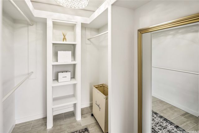 101 Nawiliwili Street, Honolulu, HI 96825