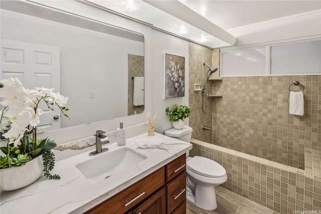 101 Nawiliwili Street, Honolulu, HI 96825