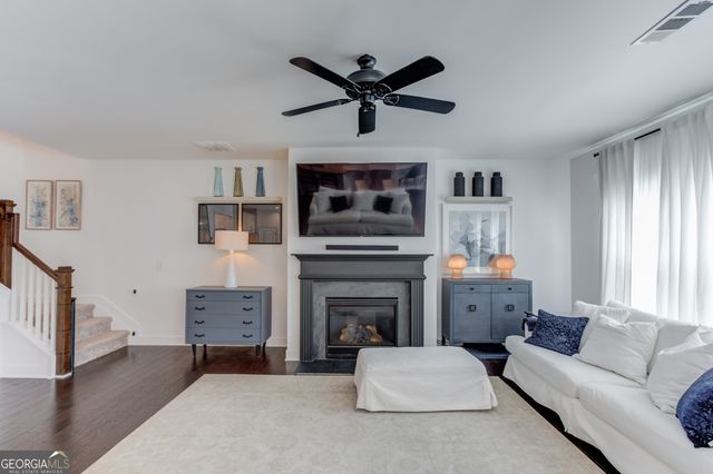 6025 Ash Hill Place, Hoschton, GA 30548