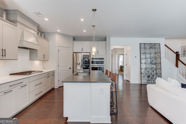 6025 Ash Hill Place, Hoschton, GA 30548