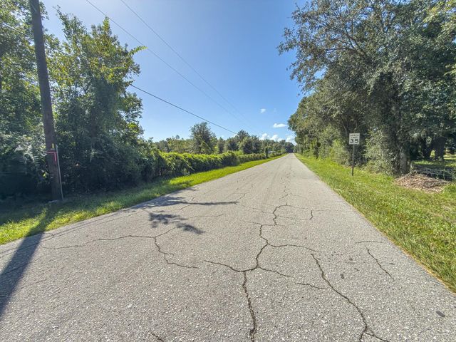 6177 COUNTY RD 625, Bushnell, FL 33513