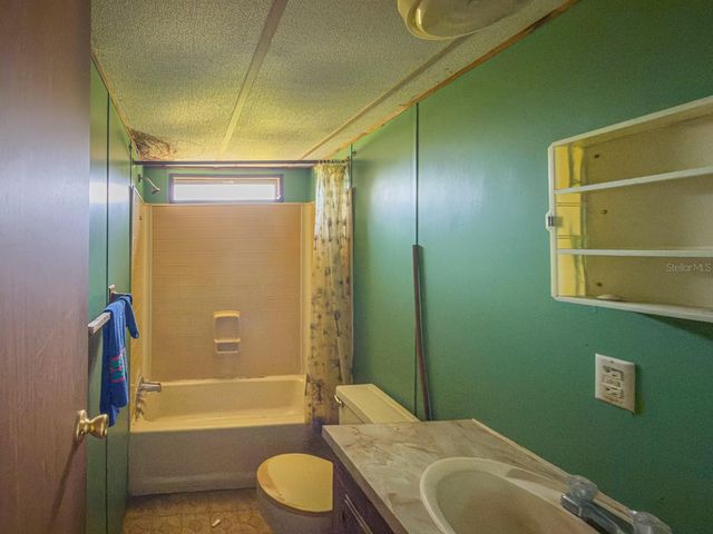 6177 COUNTY RD 625, Bushnell, FL 33513