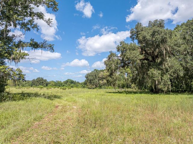 6177 COUNTY RD 625, Bushnell, FL 33513