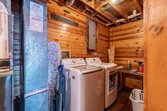 680 Lane 150H Hamilton Lk, Hamilton, IN 46742