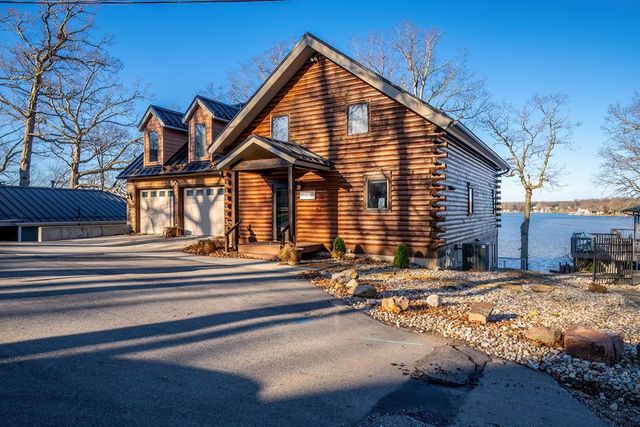 680 Lane 150H Hamilton Lk, Hamilton, IN 46742