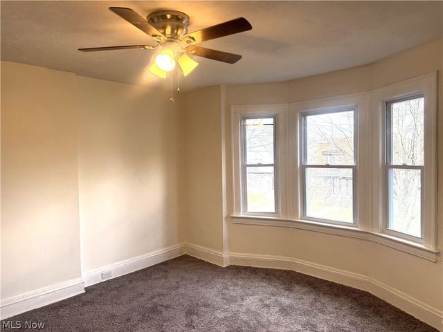 3242 Sycamore Road Left Side, Cleveland Heights, OH 44118