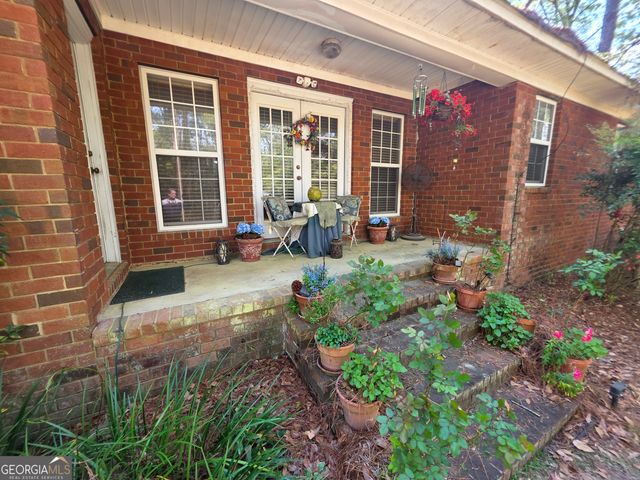 207 Wellington Circle, Statesboro, GA 30458