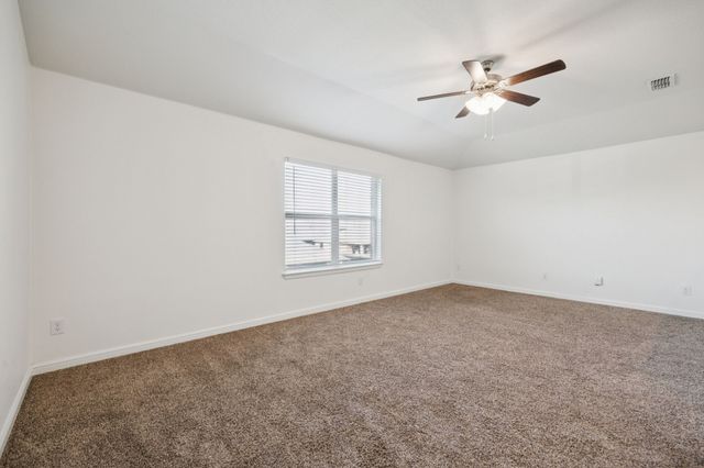 532 Redding Drive, Saginaw, TX 76131