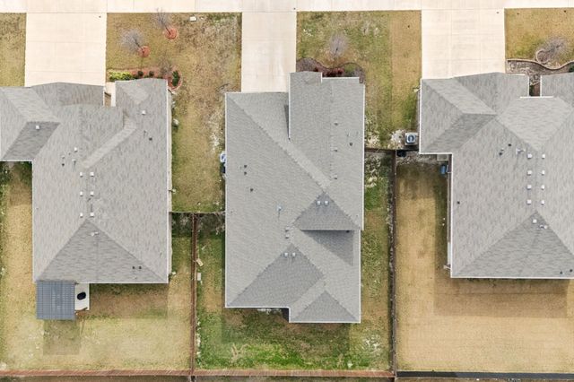 532 Redding Drive, Saginaw, TX 76131