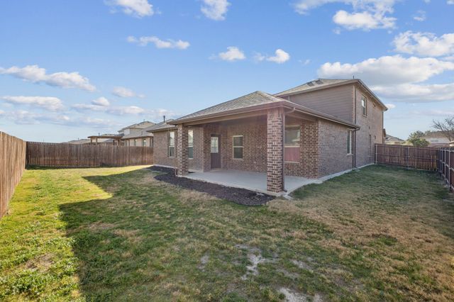 532 Redding Drive, Saginaw, TX 76131