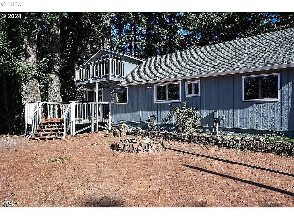 42912 E LARCH MOUNTAIN Rd, Corbett, OR 97019