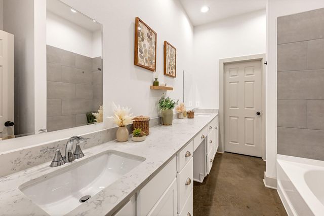 33455 Buckshot Lane 52, Magnolia, TX 77354