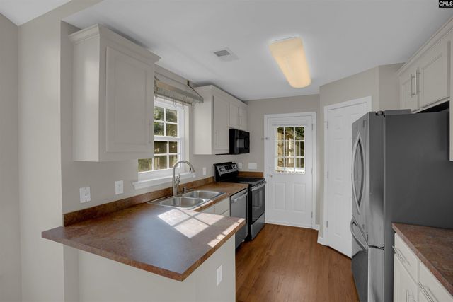 128 St Andrews Place Drive, Columbia, SC 29210