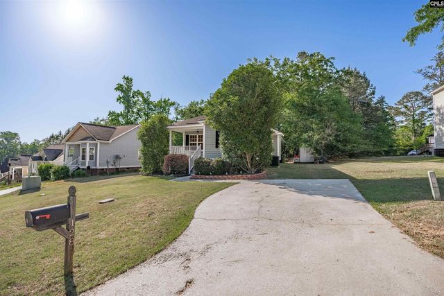 128 St Andrews Place Drive, Columbia, SC 29210