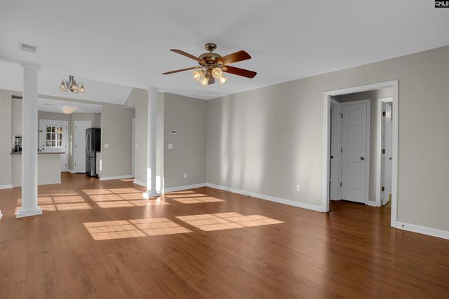 128 St Andrews Place Drive, Columbia, SC 29210