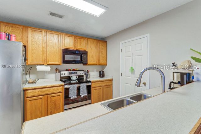 497 Gardners Ln, Bluffton, SC 29910