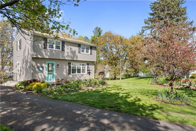 29 Pleasant Way, Parma, NY 14468
