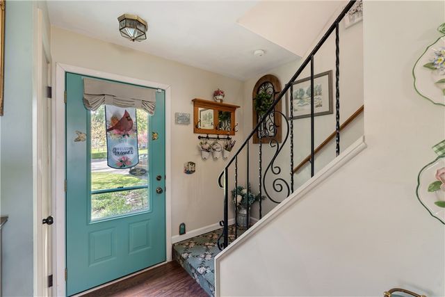 29 Pleasant Way, Parma, NY 14468