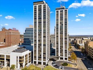 125 SW Jefferson Ave # W-5C, Peoria, IL 61602