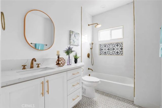 501 S Sloan, Compton, CA 90221