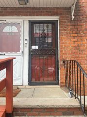 68-24 140 Street A, Flushing, NY 11367